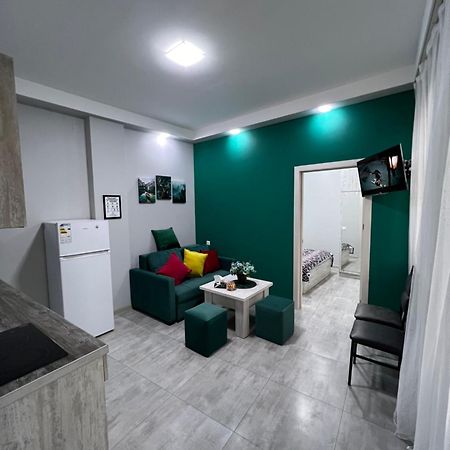 Cosy Apartment With Good Location Self Check In Erivan Exterior foto