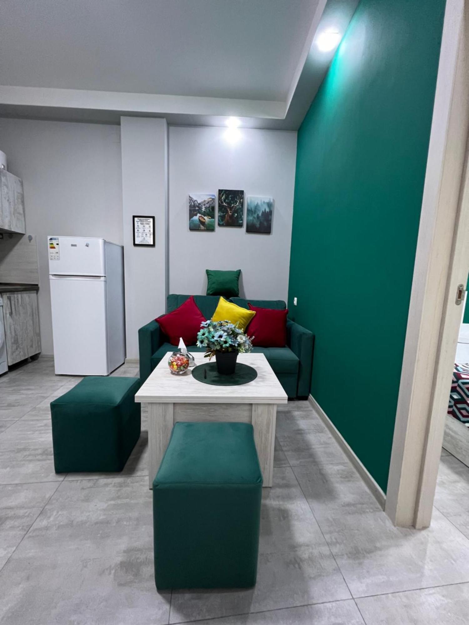 Cosy Apartment With Good Location Self Check In Erivan Exterior foto